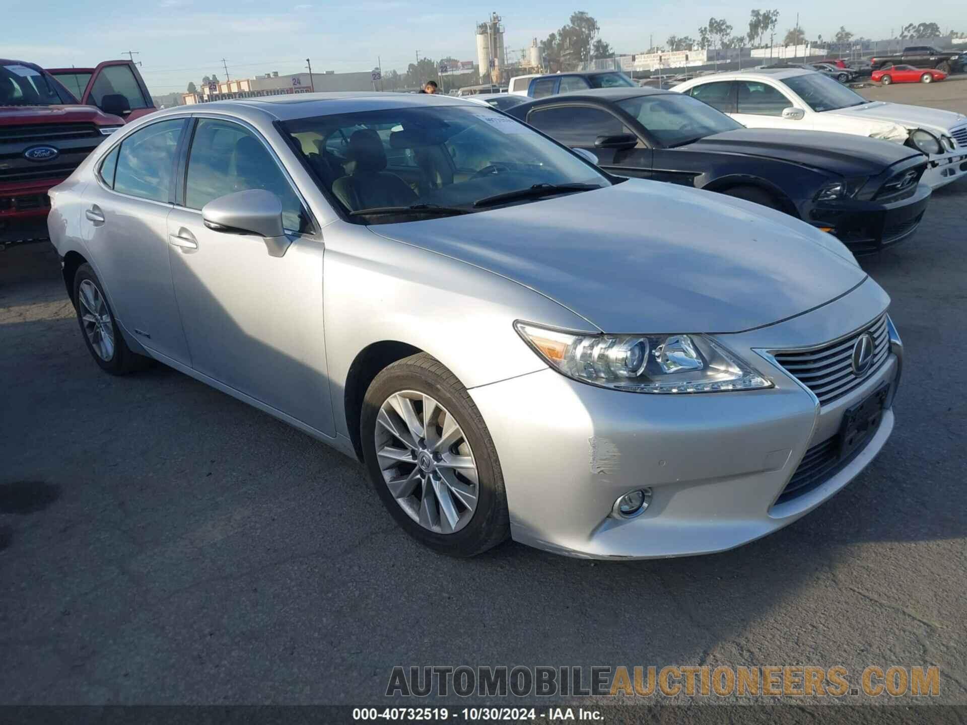 JTHBW1GG4F2084190 LEXUS ES 300H 2015