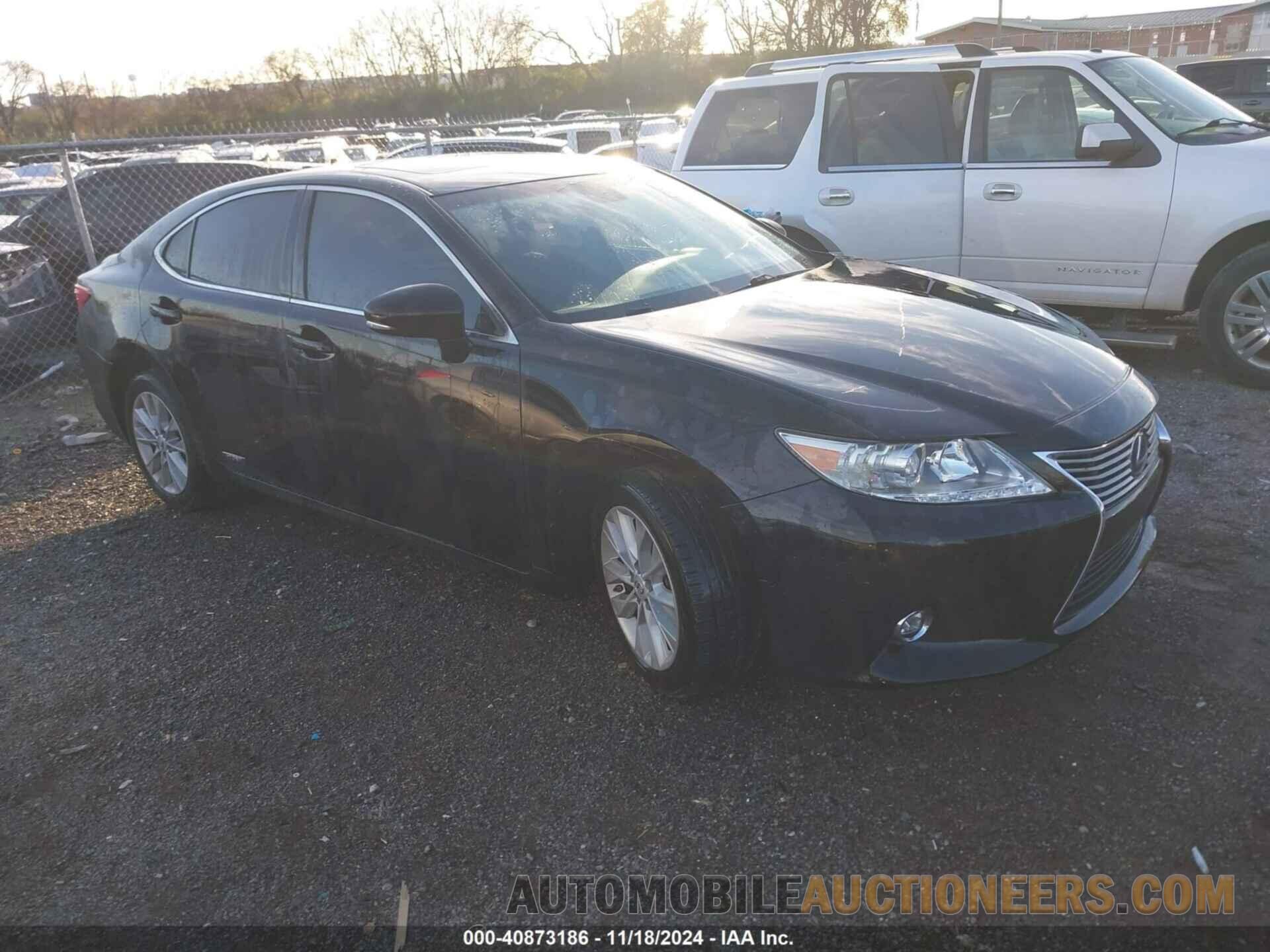 JTHBW1GG4F2091561 LEXUS ES 300H 2015