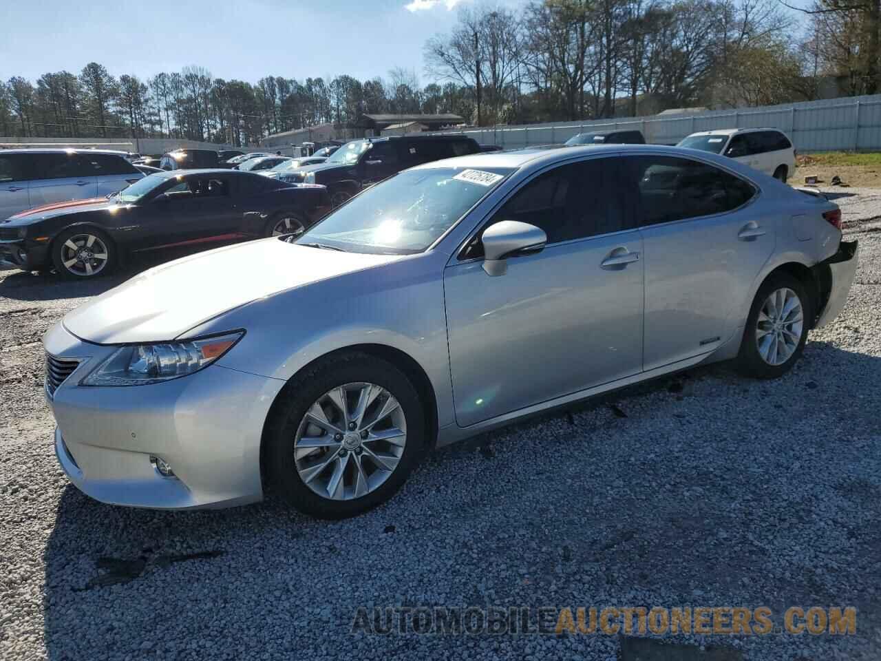 JTHBW1GG4F2099904 LEXUS ES300 2015