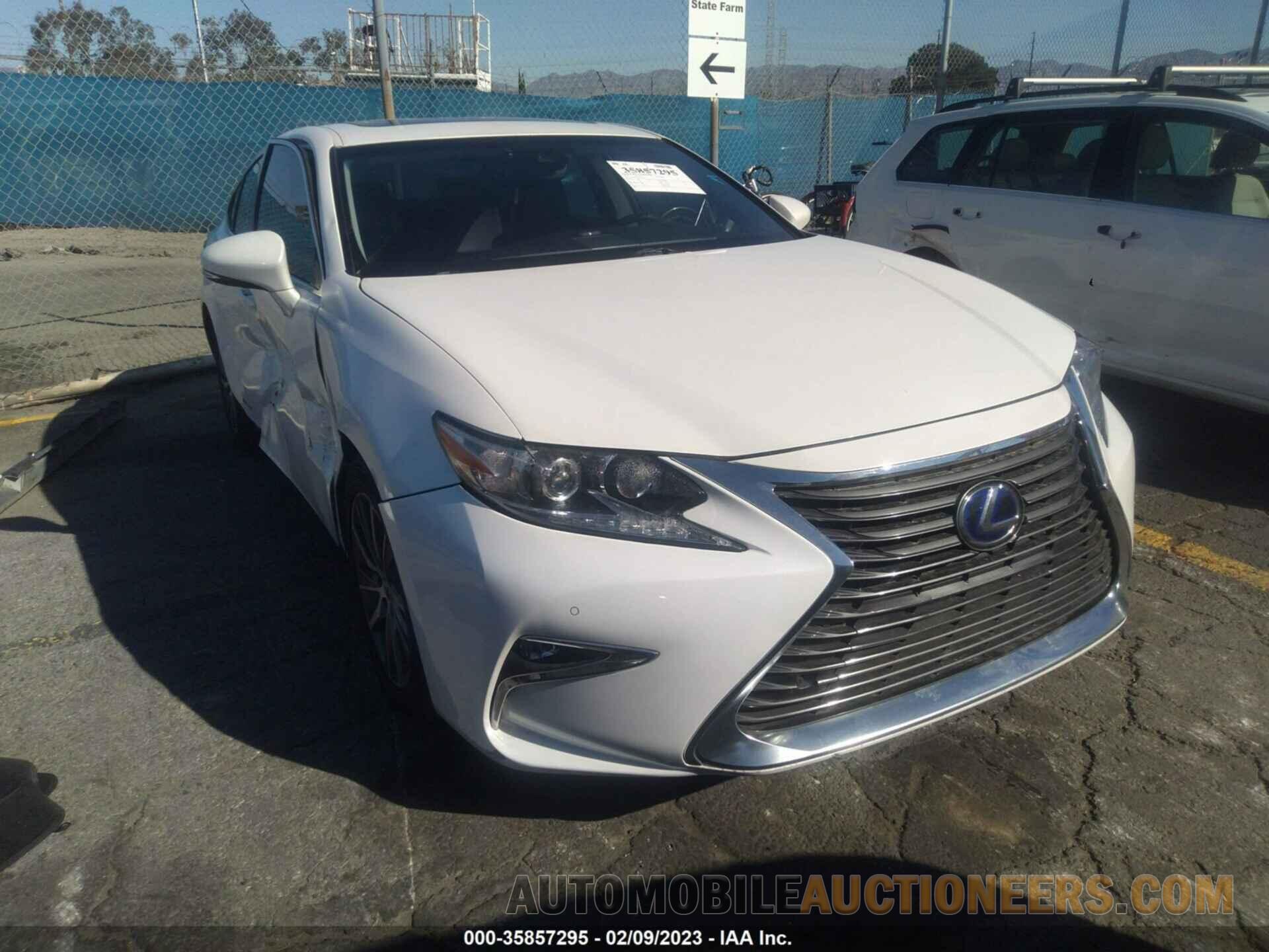 JTHBW1GG4G2128478 LEXUS ES 300H 2016