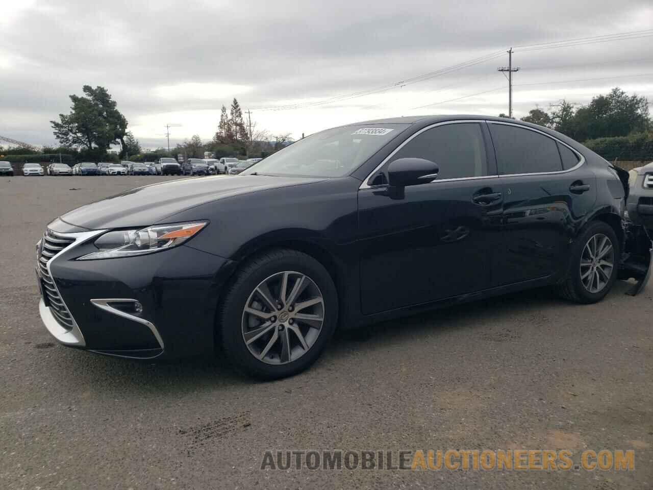 JTHBW1GG4H2146156 LEXUS ES300 2017