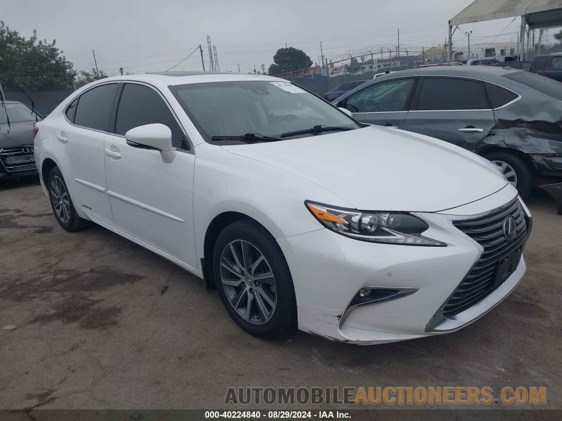 JTHBW1GG4J2194018 LEXUS ES 300H 2018