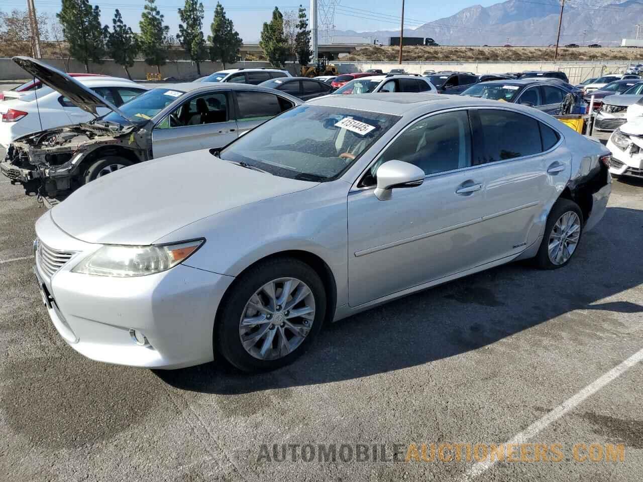 JTHBW1GG5D2014064 LEXUS ES300 2013