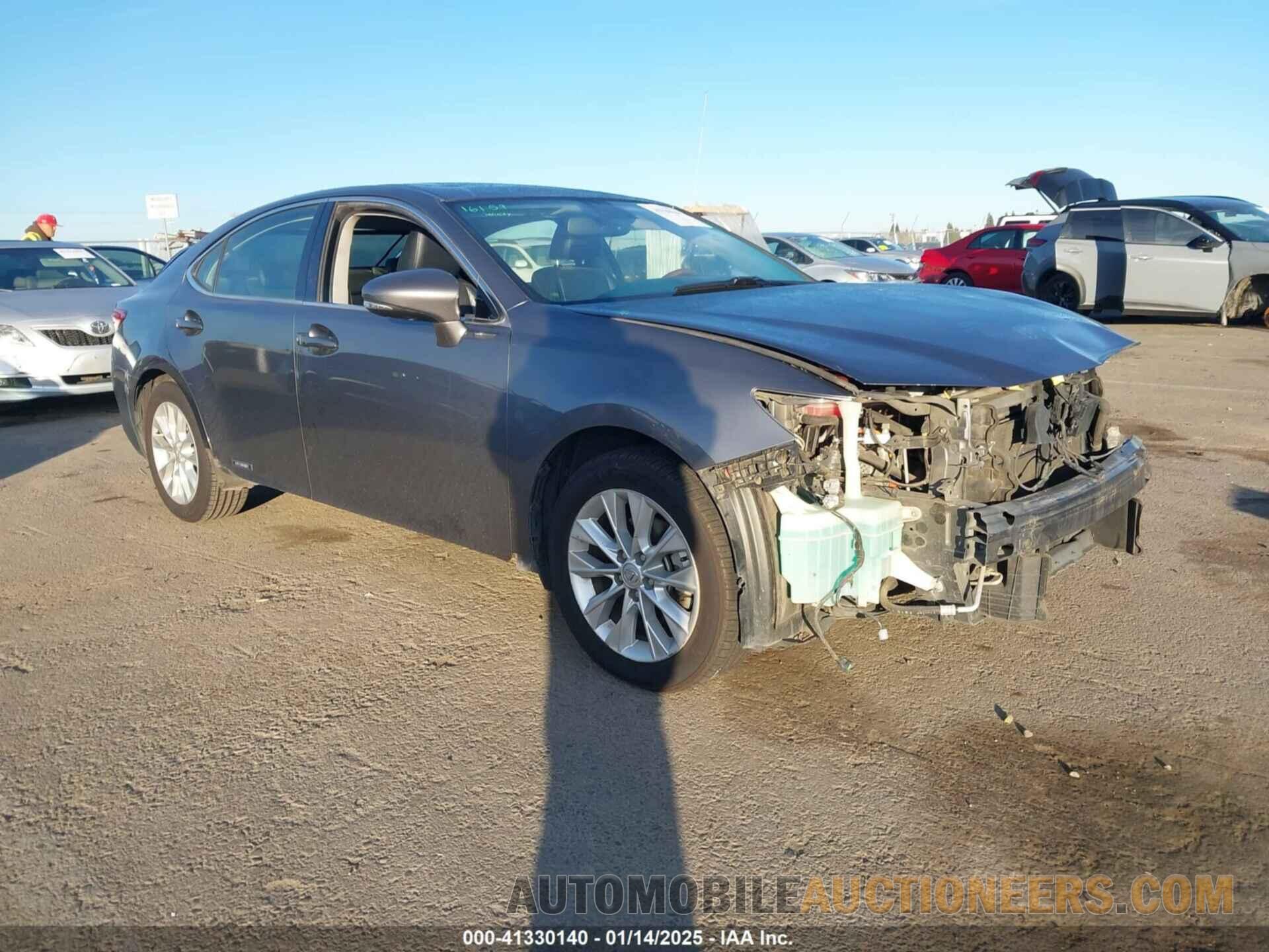 JTHBW1GG5D2026098 LEXUS ES 300H 2013