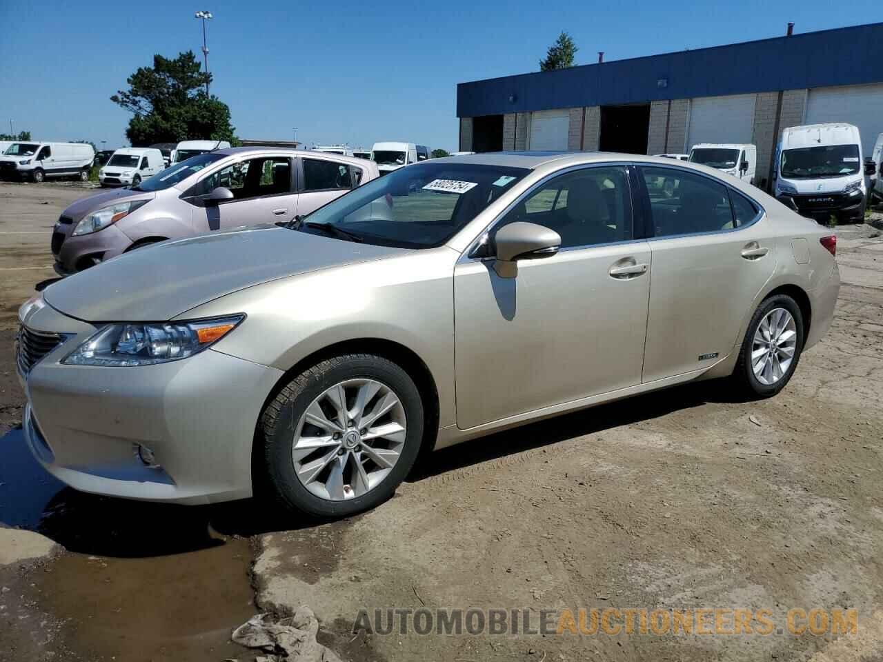 JTHBW1GG5F2095649 LEXUS ES300 2015