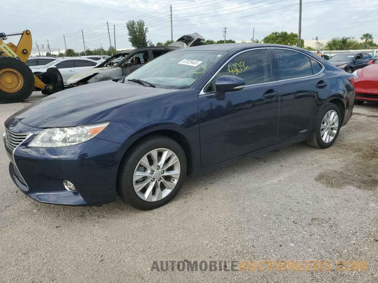 JTHBW1GG5F2100686 LEXUS ES300 2015