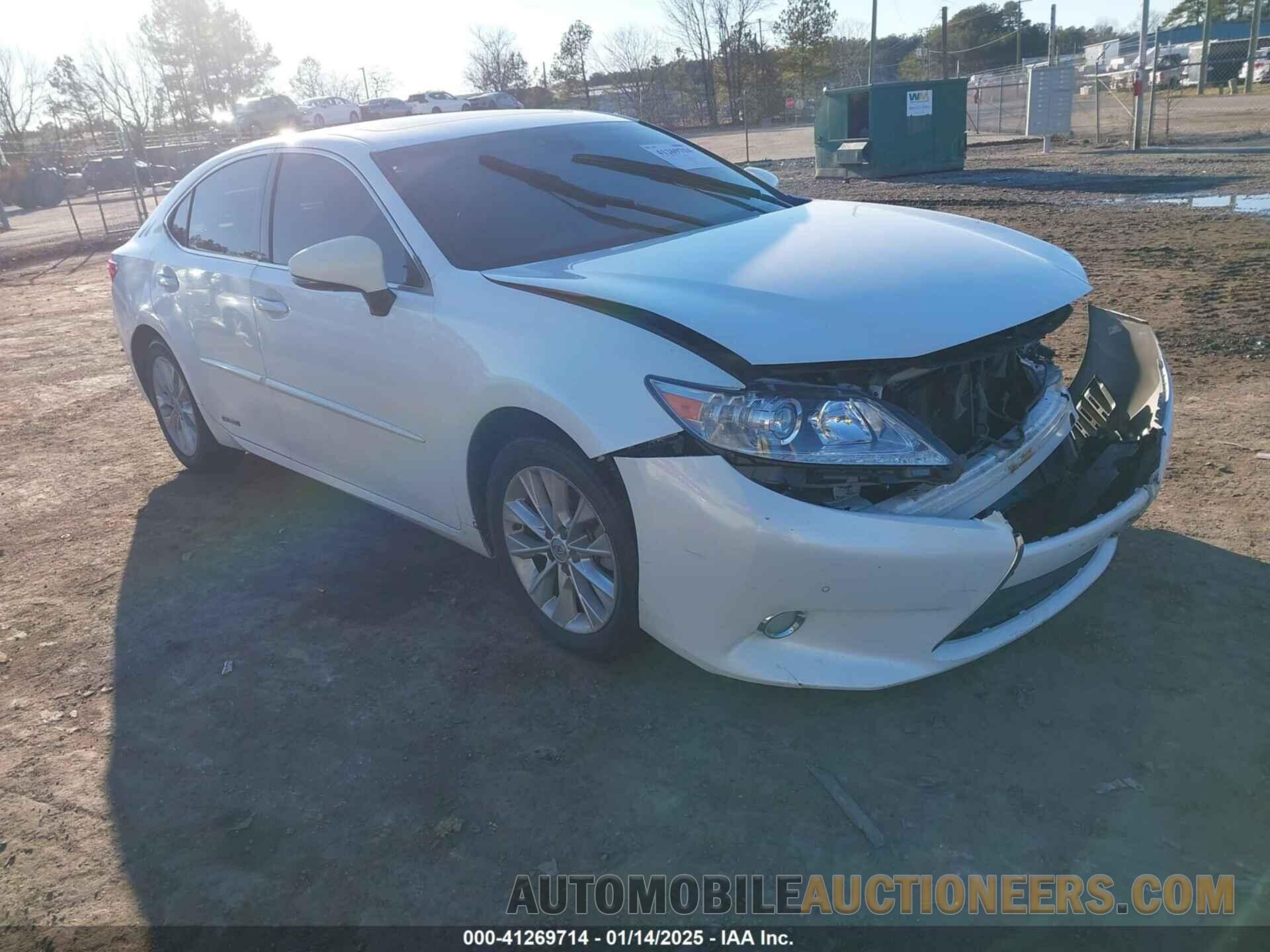 JTHBW1GG6D2011478 LEXUS ES 300H 2013