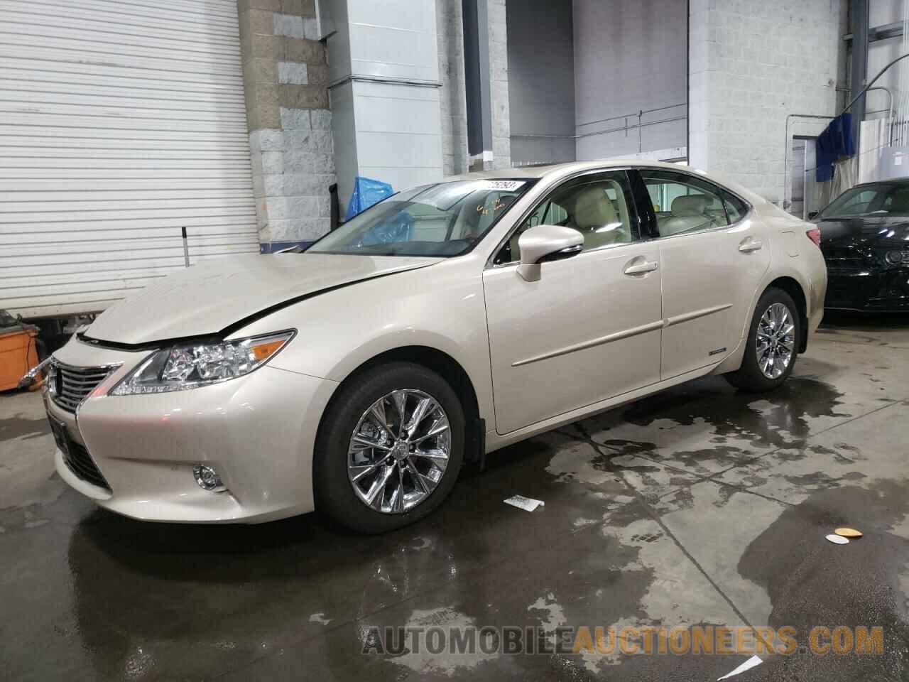 JTHBW1GG6F2077273 LEXUS ES300 2015