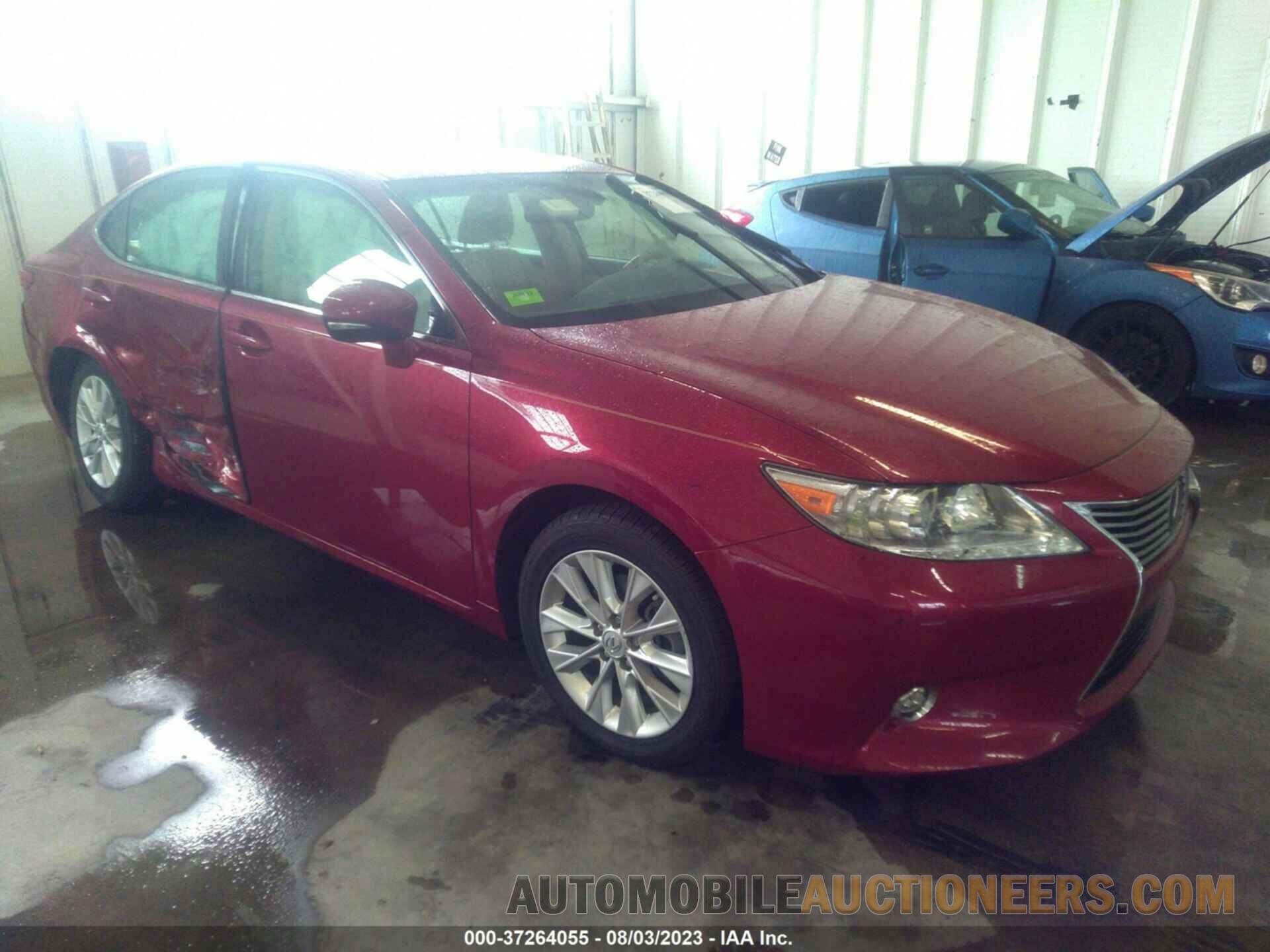 JTHBW1GG6F2078908 LEXUS ES 300H 2015