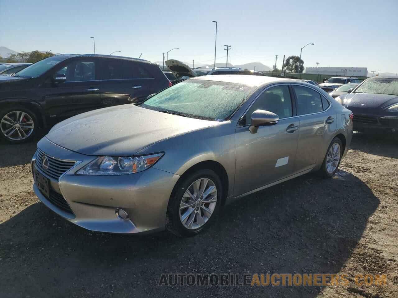 JTHBW1GG6F2094574 LEXUS ES300 2015