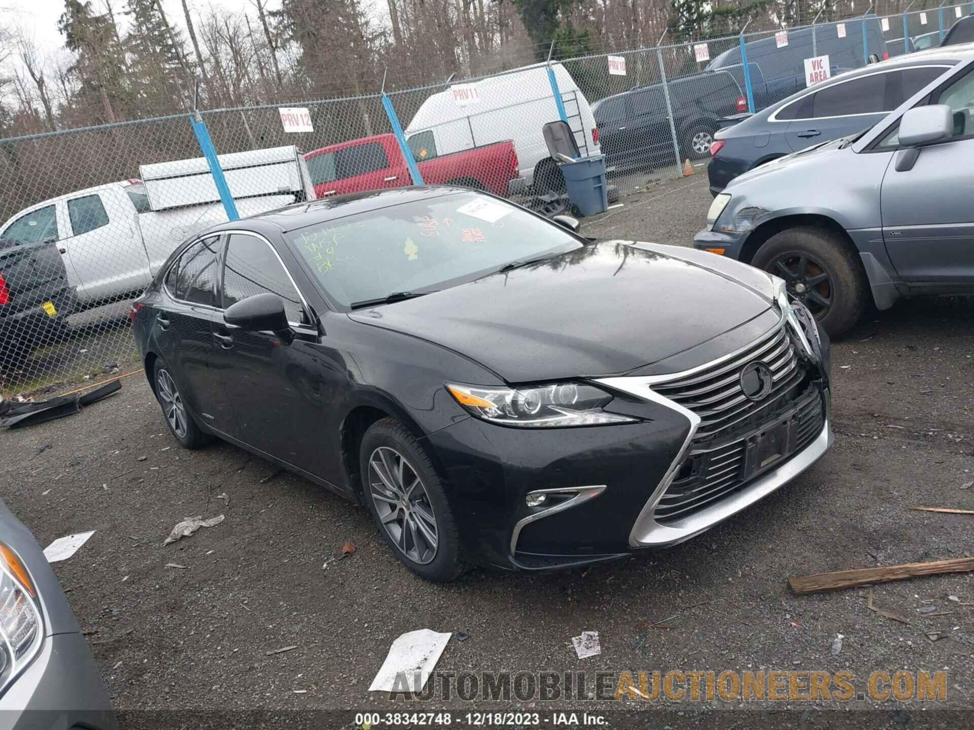 JTHBW1GG6G2110323 LEXUS ES 300H 2016