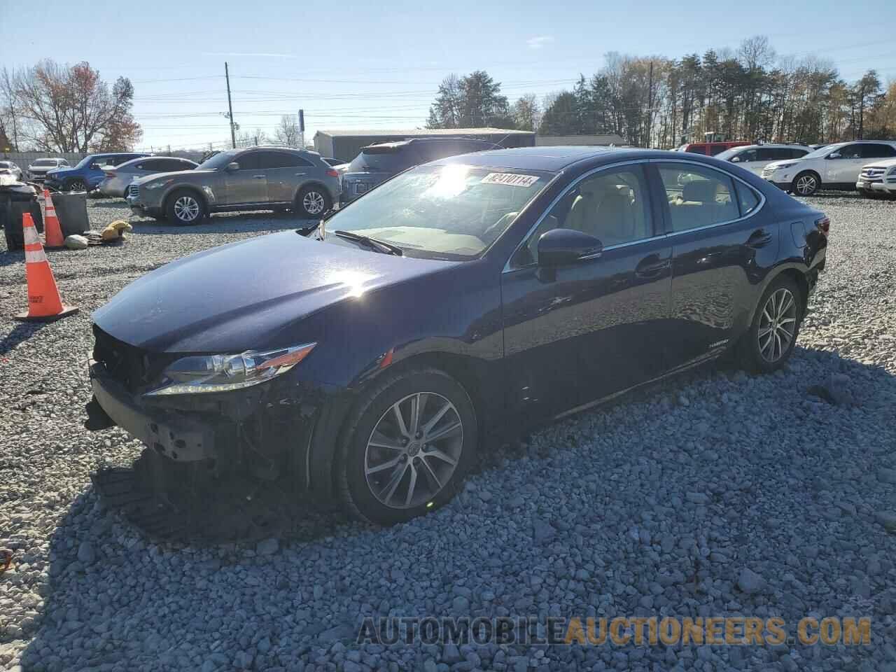 JTHBW1GG6G2113576 LEXUS ES300 2016