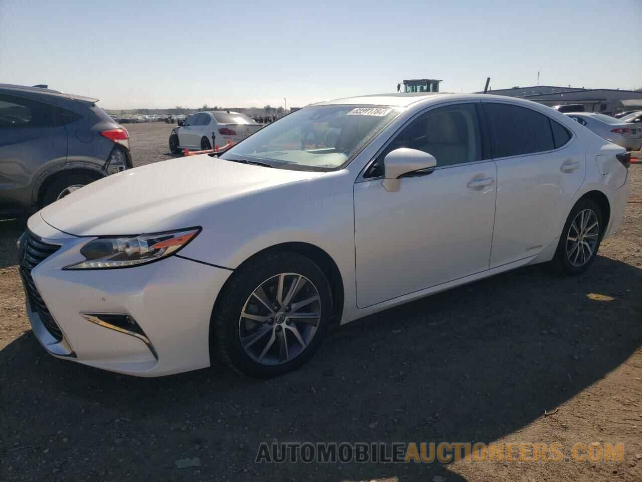 JTHBW1GG6H2136230 LEXUS ES300 2017