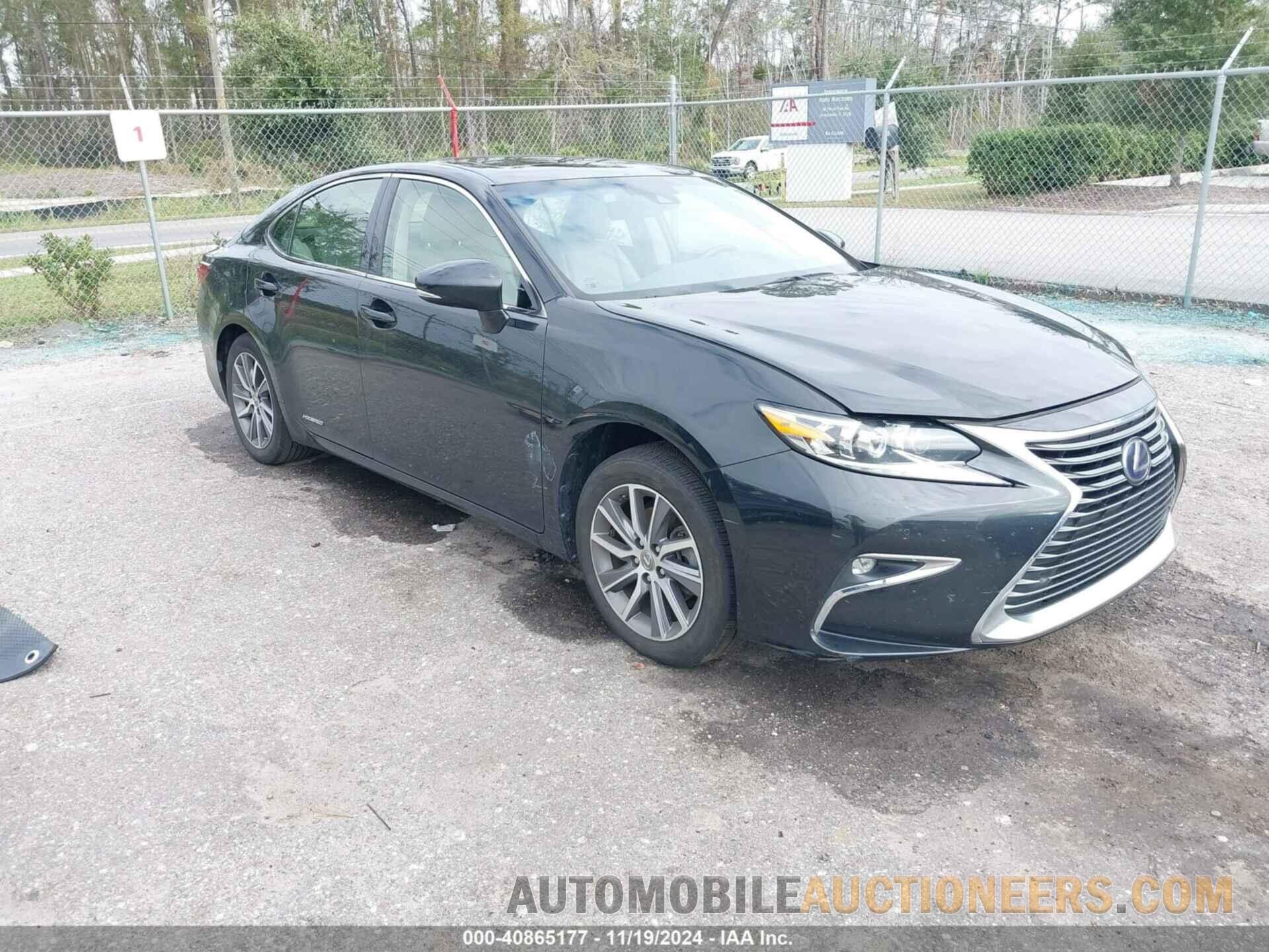 JTHBW1GG6H2150001 LEXUS ES 300H 2017