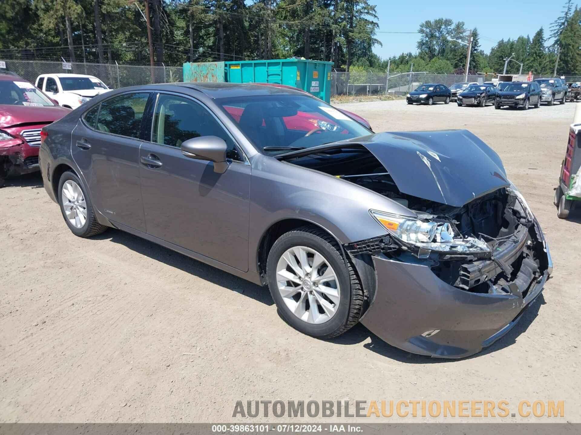 JTHBW1GG7F2083454 LEXUS ES 300H 2015