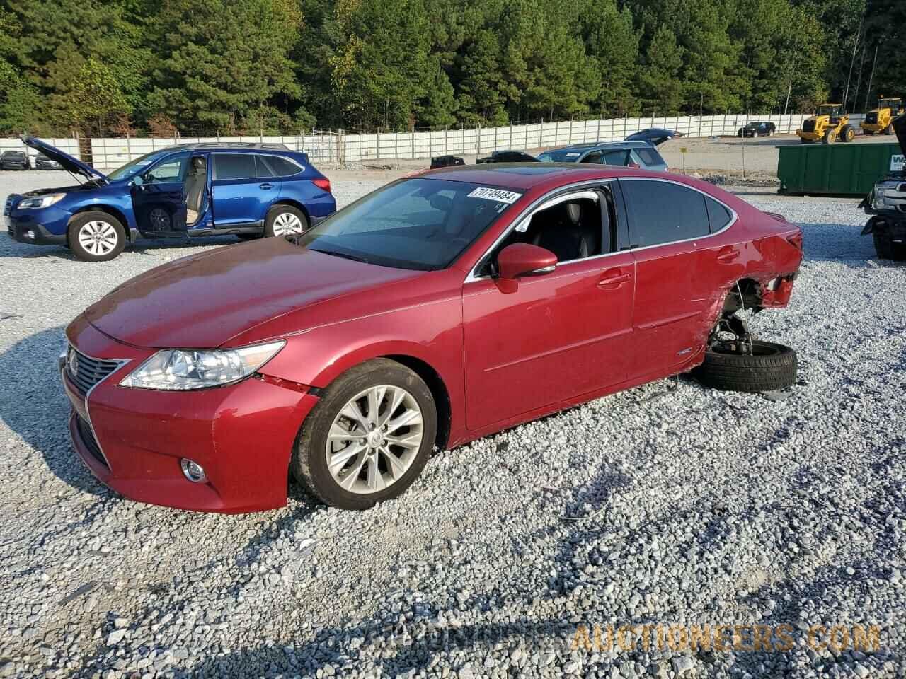 JTHBW1GG7F2087570 LEXUS ES300 2015