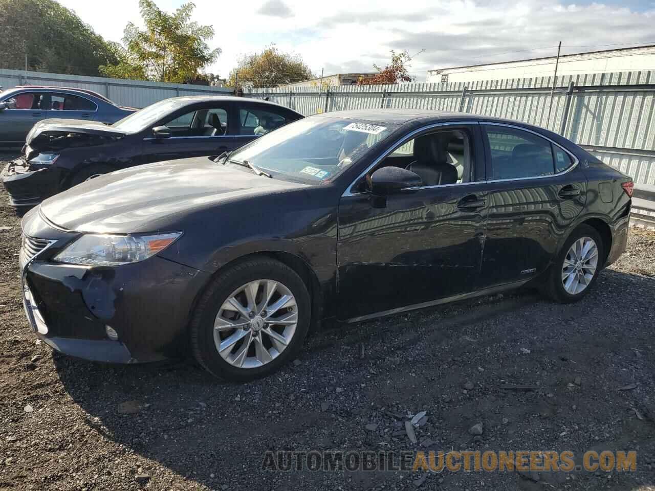 JTHBW1GG7F2093269 LEXUS ES300 2015