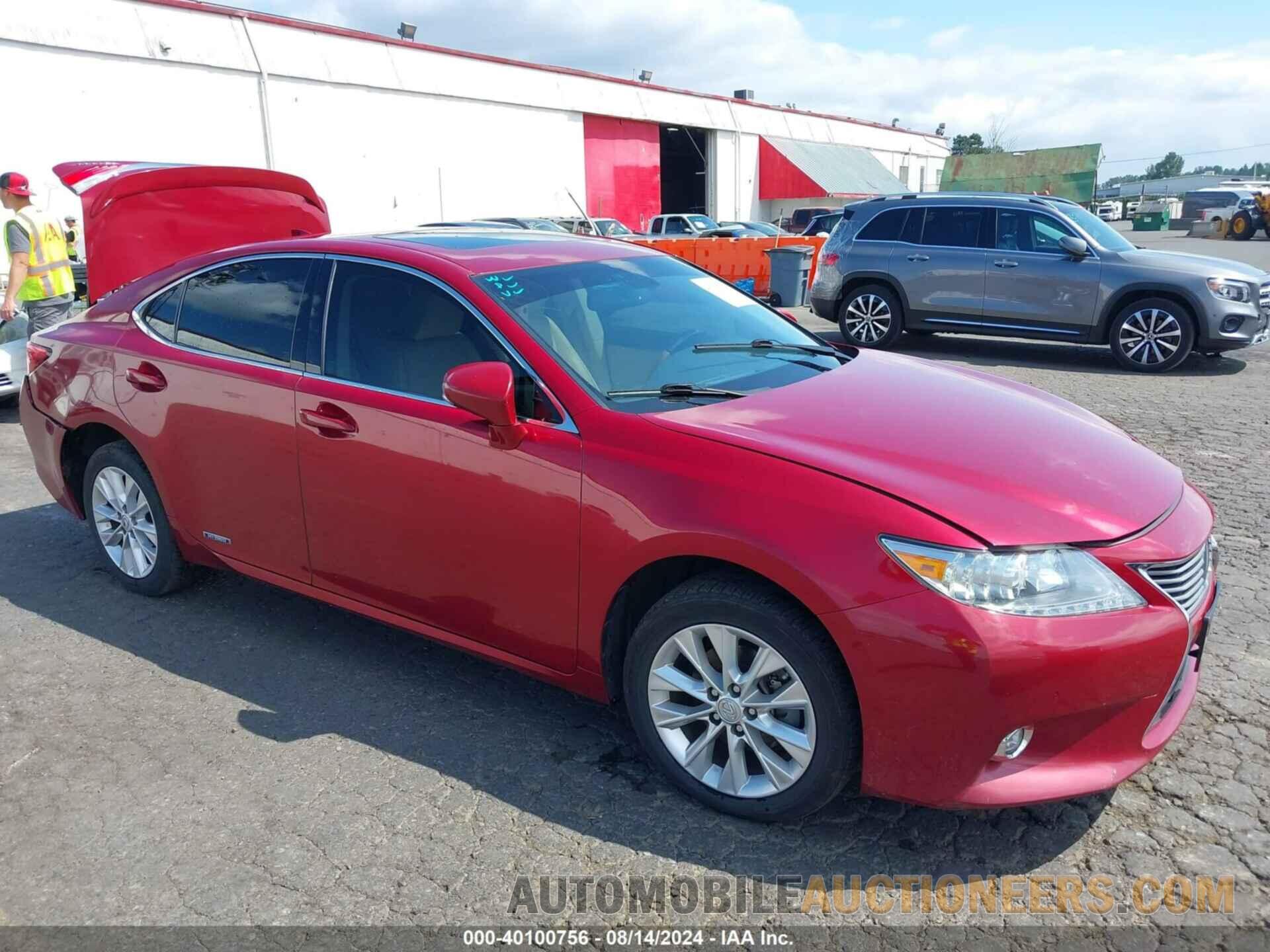 JTHBW1GG7F2095944 LEXUS ES 300H 2015