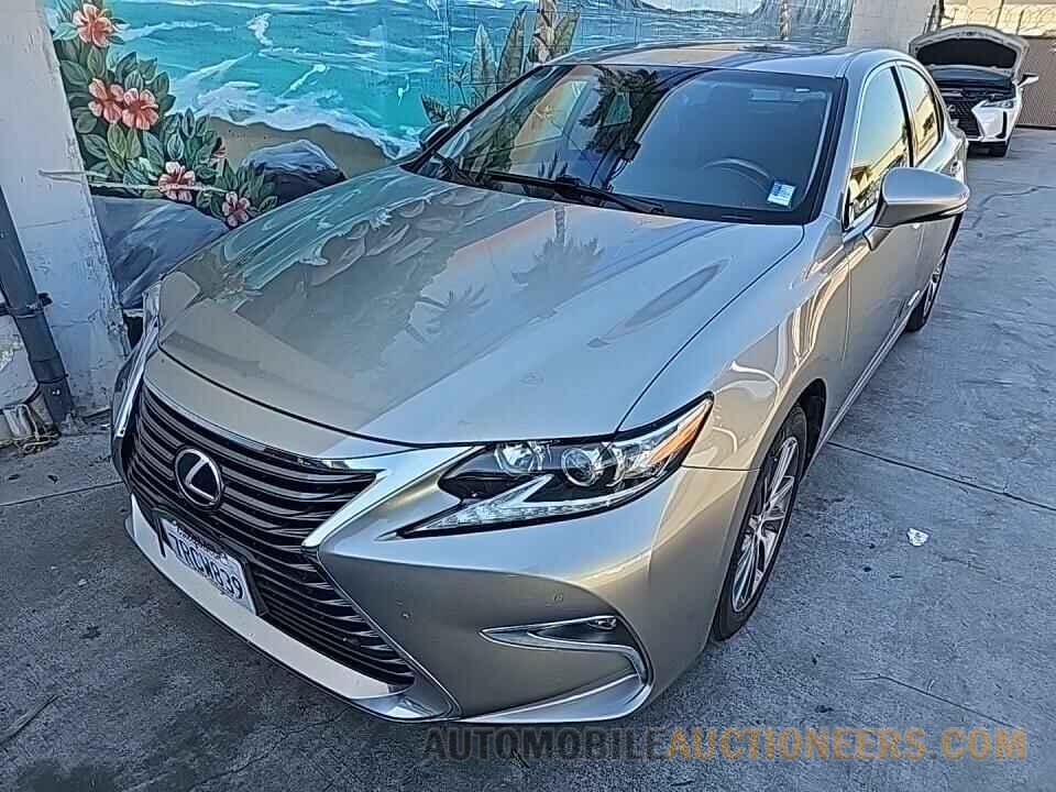 JTHBW1GG7G2117166 Lexus ES 300h 2016