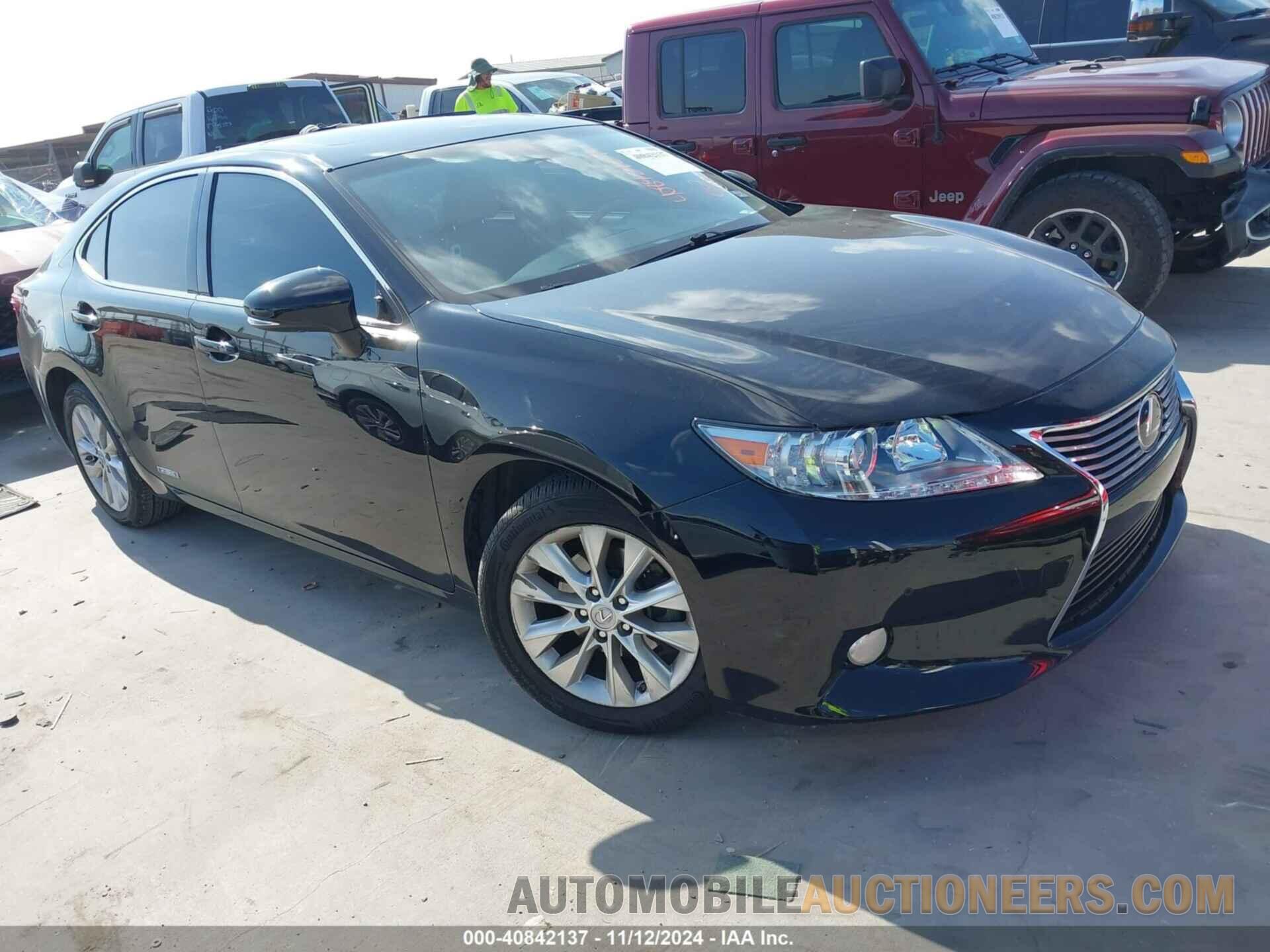 JTHBW1GG8D2021784 LEXUS ES 300H 2013