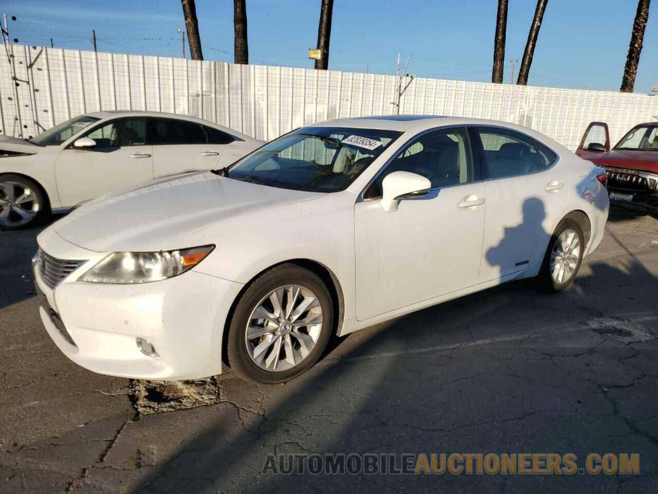 JTHBW1GG8D2028413 LEXUS ES300 2013