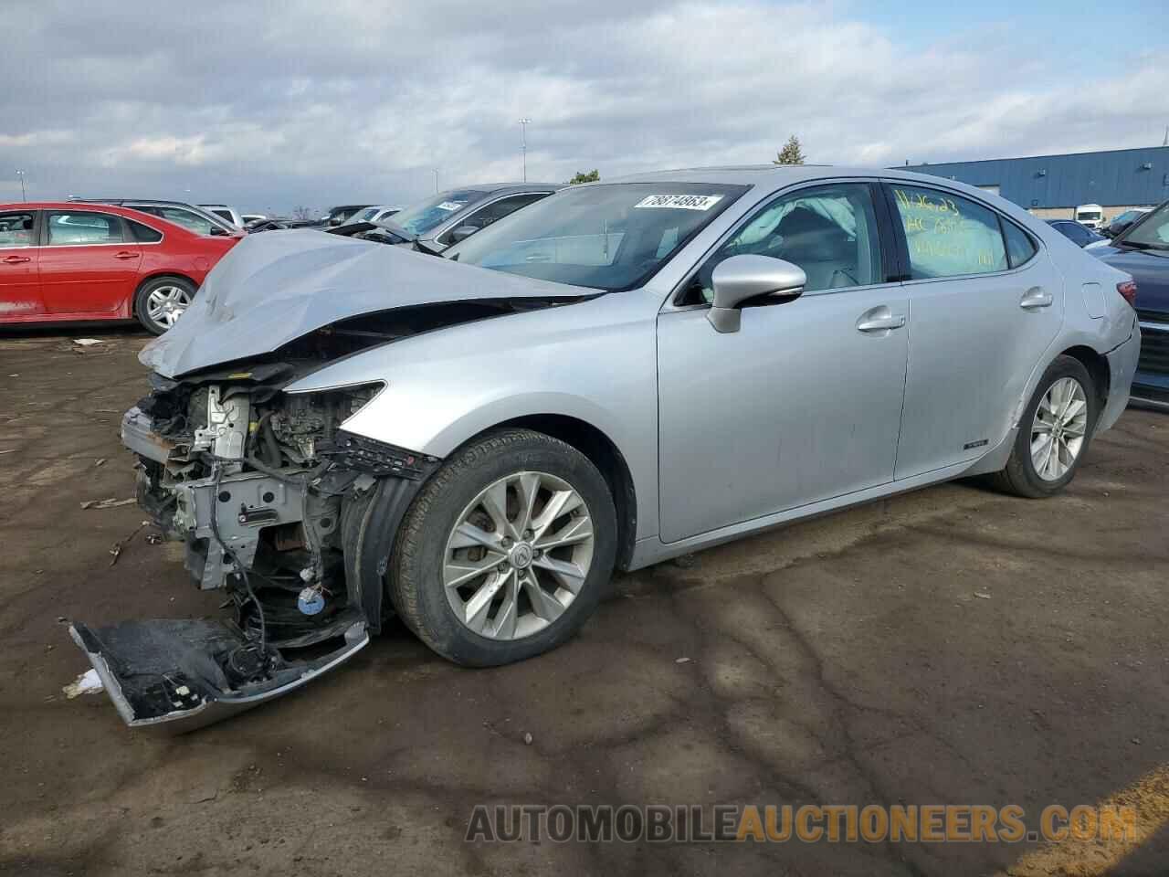 JTHBW1GG8F2086024 LEXUS ES300 2015