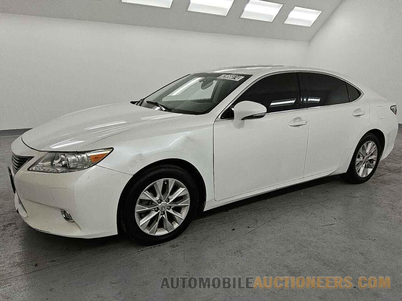 JTHBW1GG8F2090154 LEXUS ES300 2015