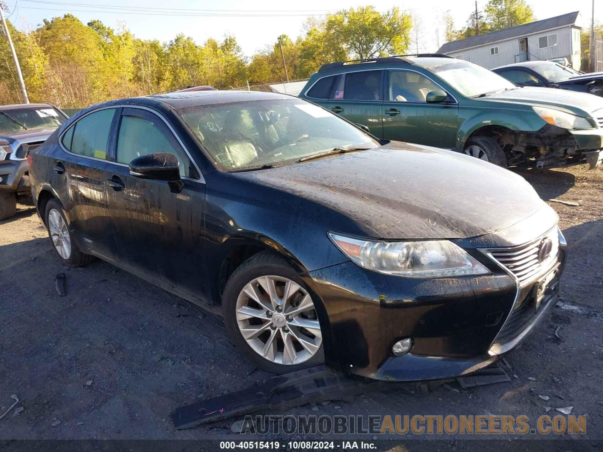 JTHBW1GG8F2090557 LEXUS ES 300H 2015