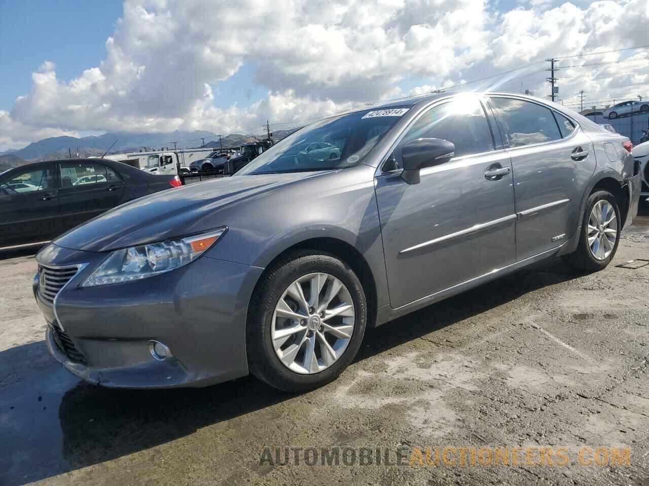 JTHBW1GG8F2091059 LEXUS ES300 2015