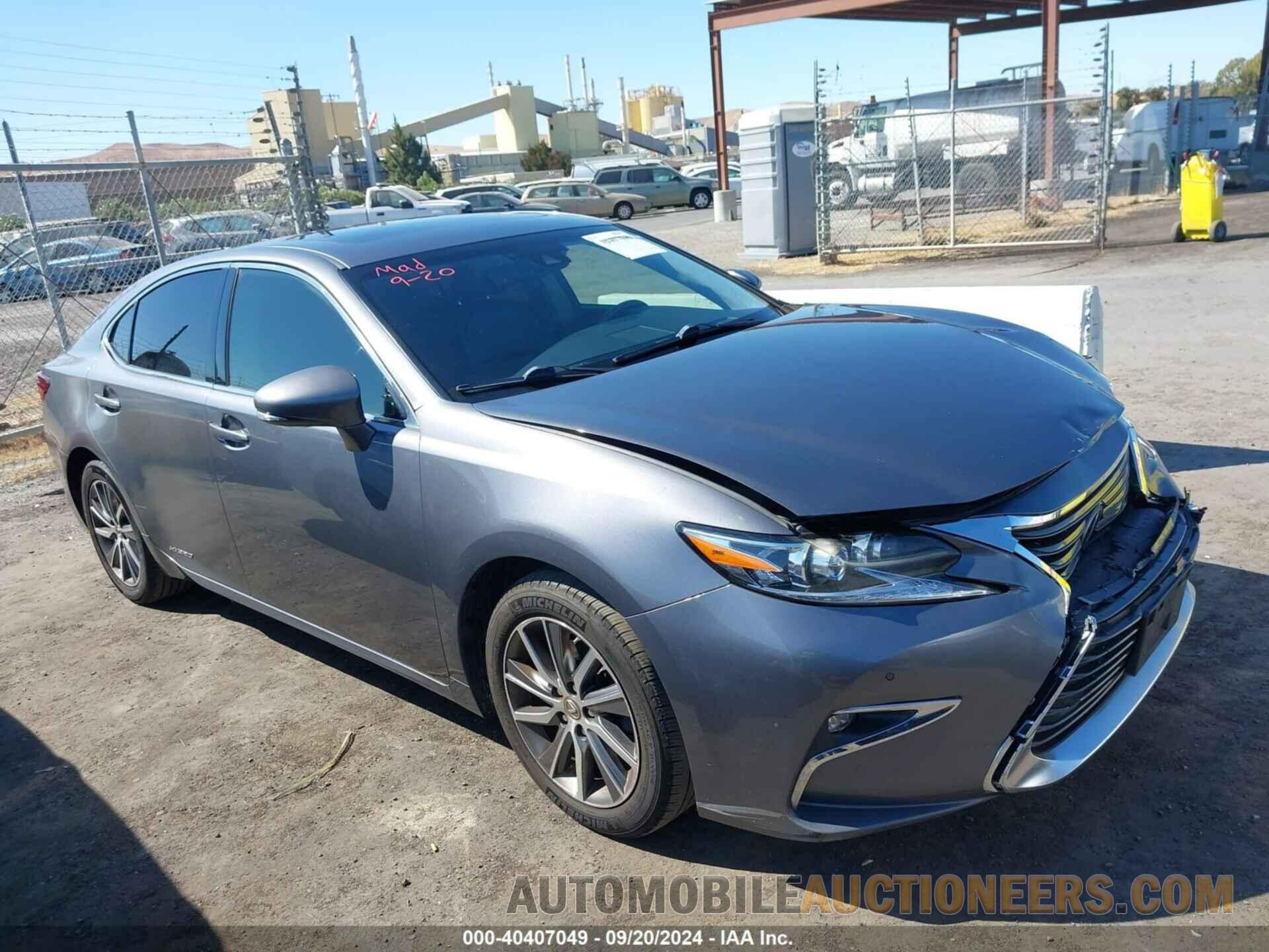 JTHBW1GG8G2118780 LEXUS ES 300H 2016