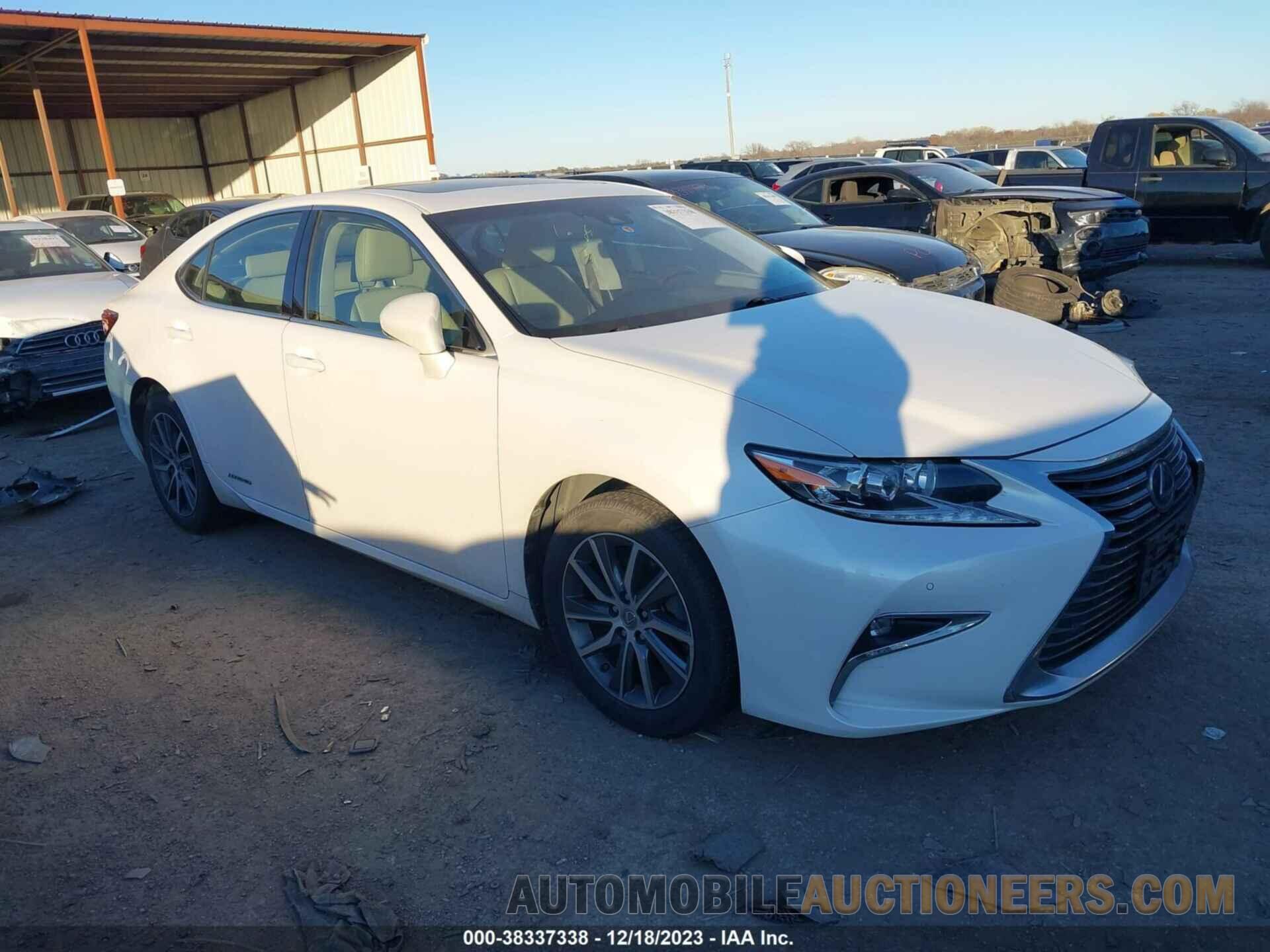 JTHBW1GG8G2121002 LEXUS ES 300H 2016