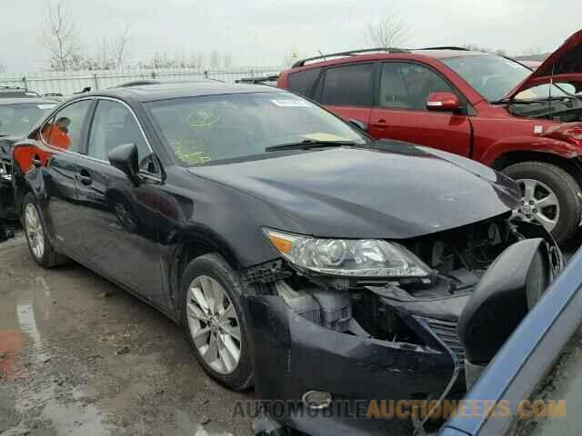 JTHBW1GG9D2026573 LEXUS ES300 2013