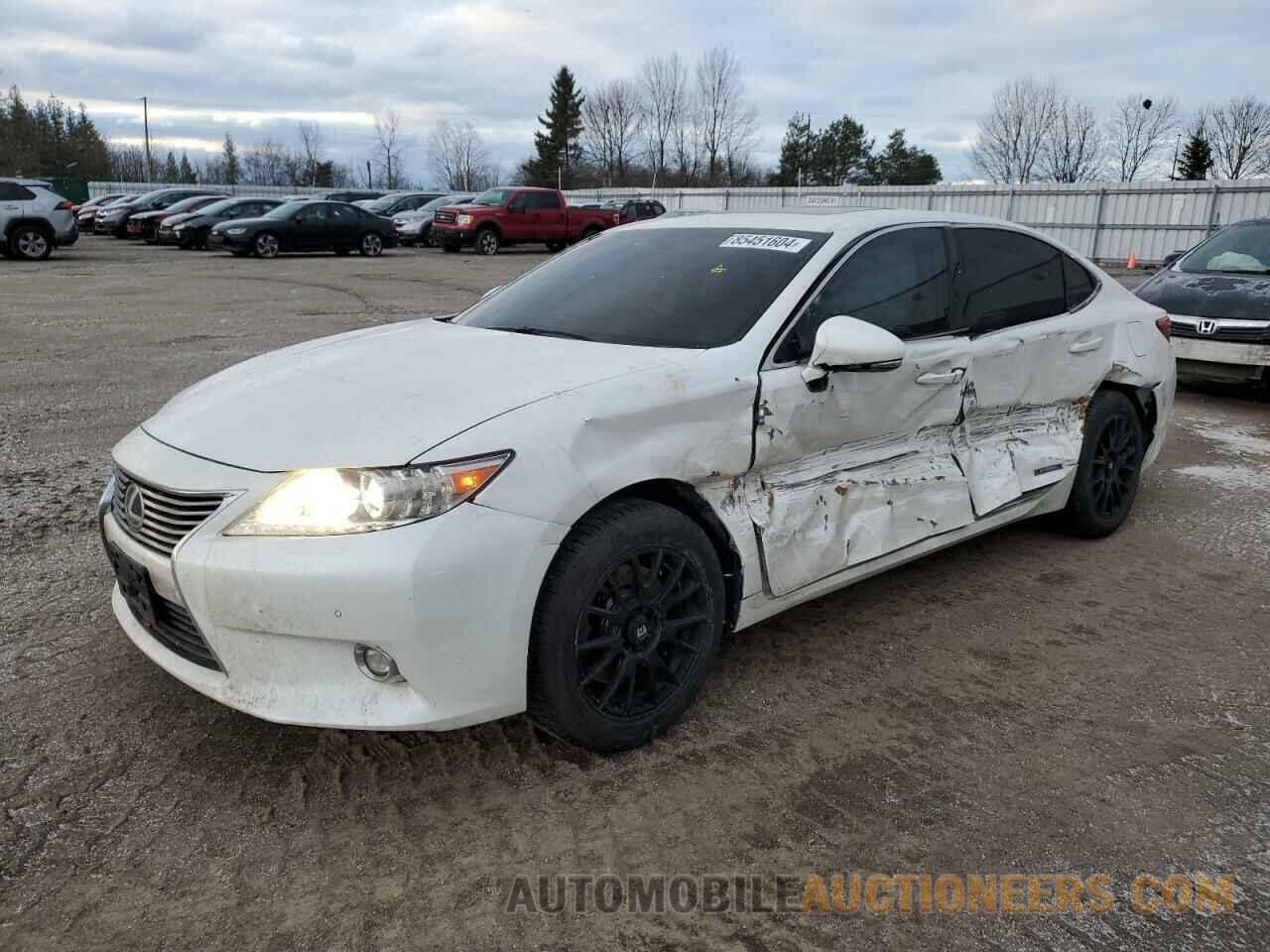 JTHBW1GG9F2079342 LEXUS ES300 2015