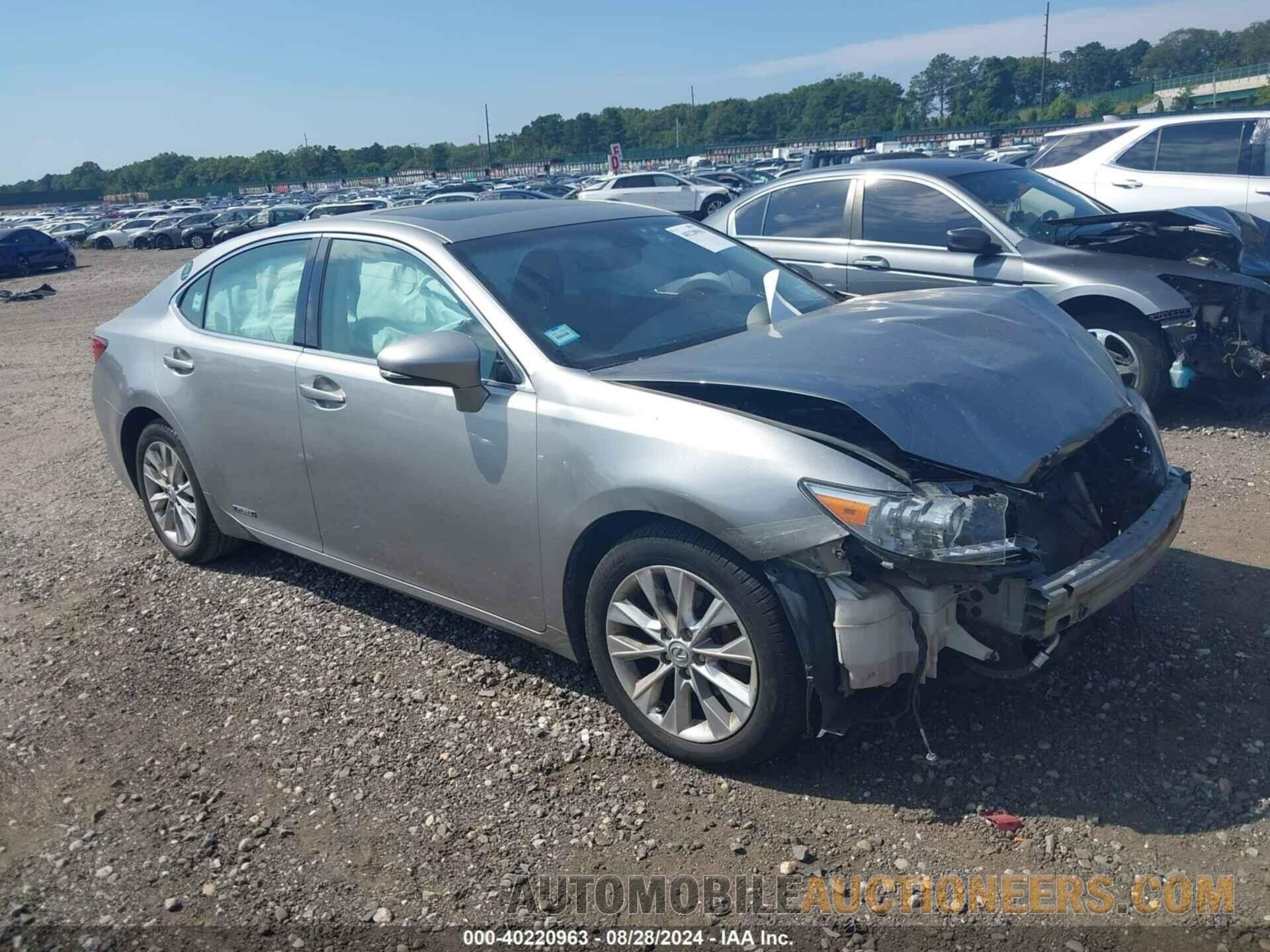 JTHBW1GG9F2080670 LEXUS ES 300H 2015