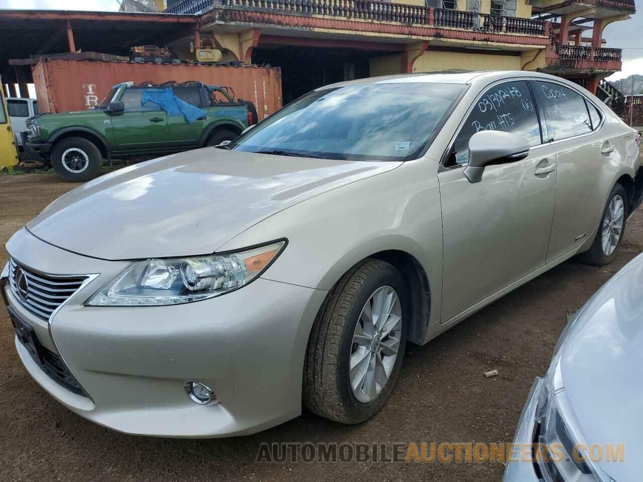 JTHBW1GG9F2087084 LEXUS ES300 2015