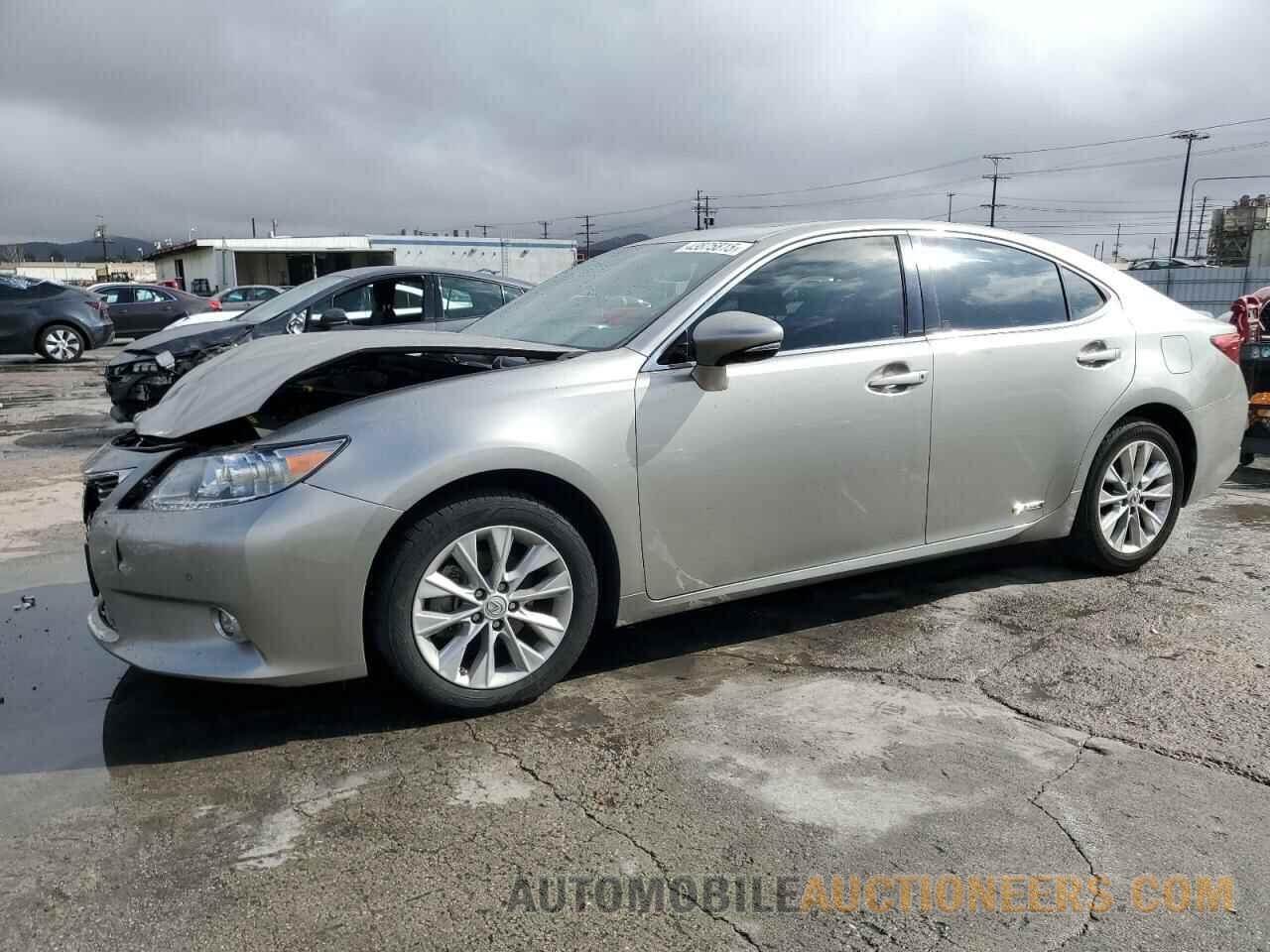 JTHBW1GG9F2088056 LEXUS ES300 2015