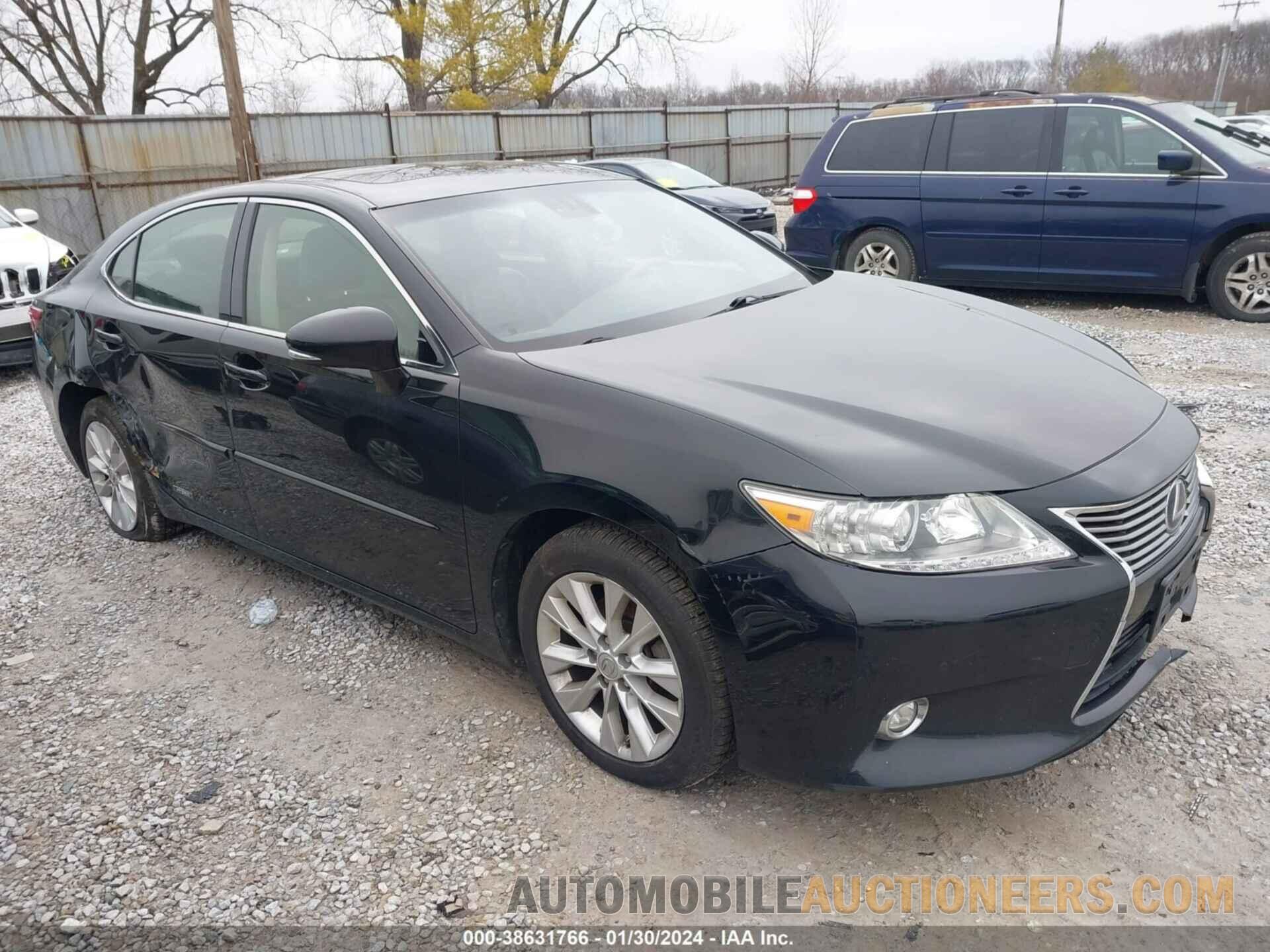 JTHBW1GG9F2089563 LEXUS ES 300H 2015