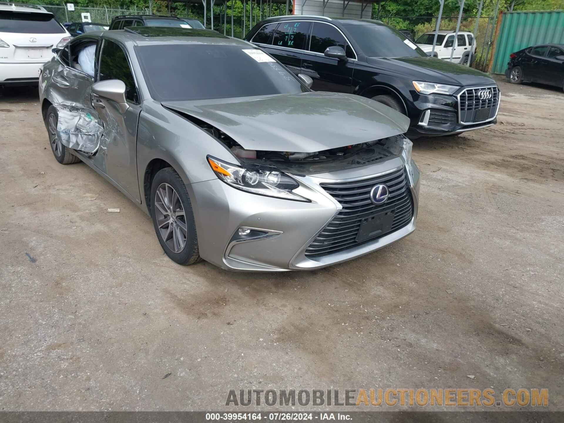 JTHBW1GG9G2111899 LEXUS ES 300H 2016