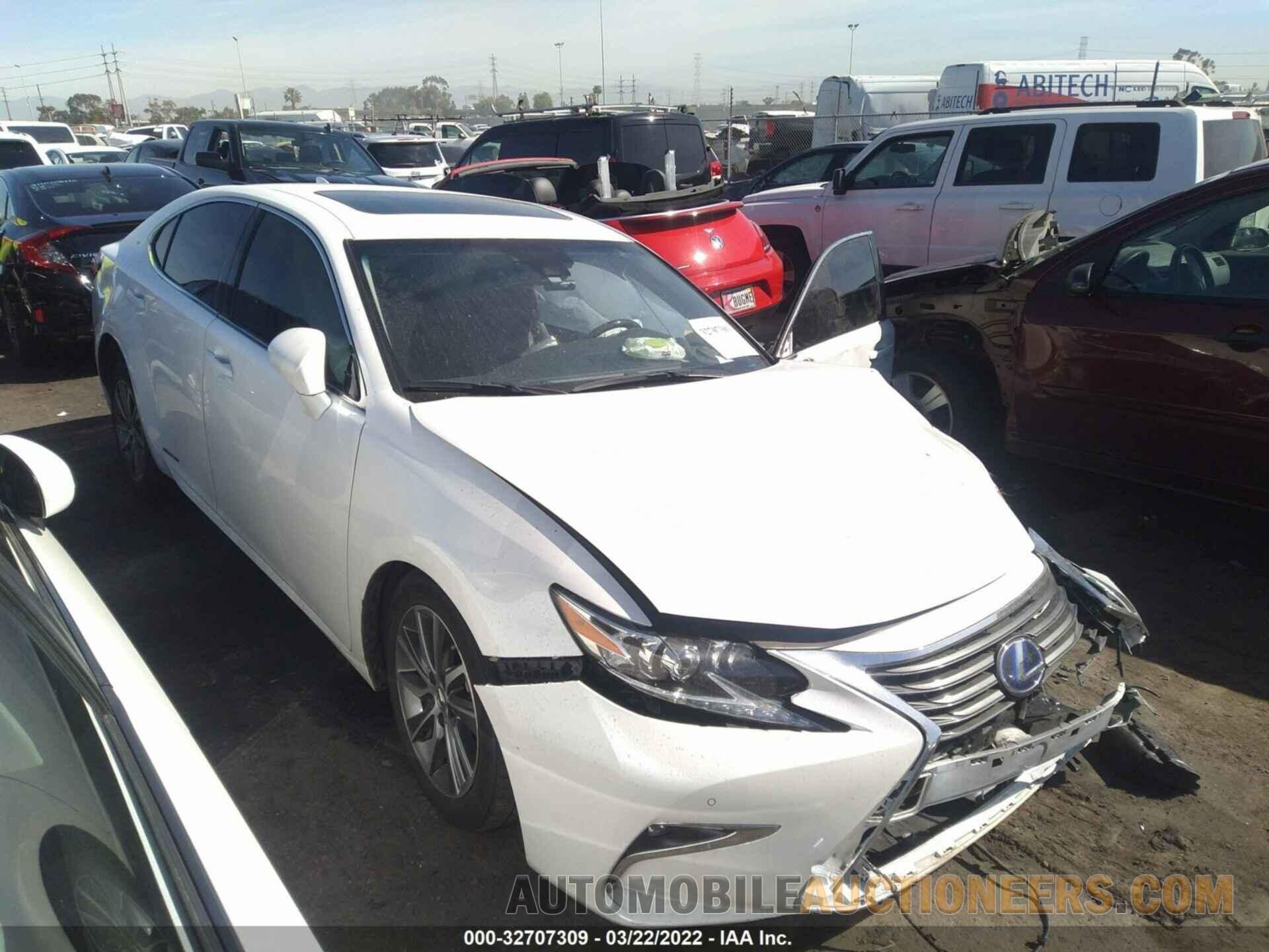 JTHBW1GG9J2194225 LEXUS ES 2018