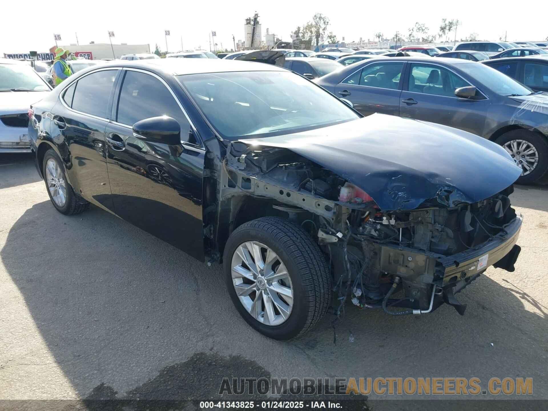 JTHBW1GGXE2060345 LEXUS ES 300H 2014