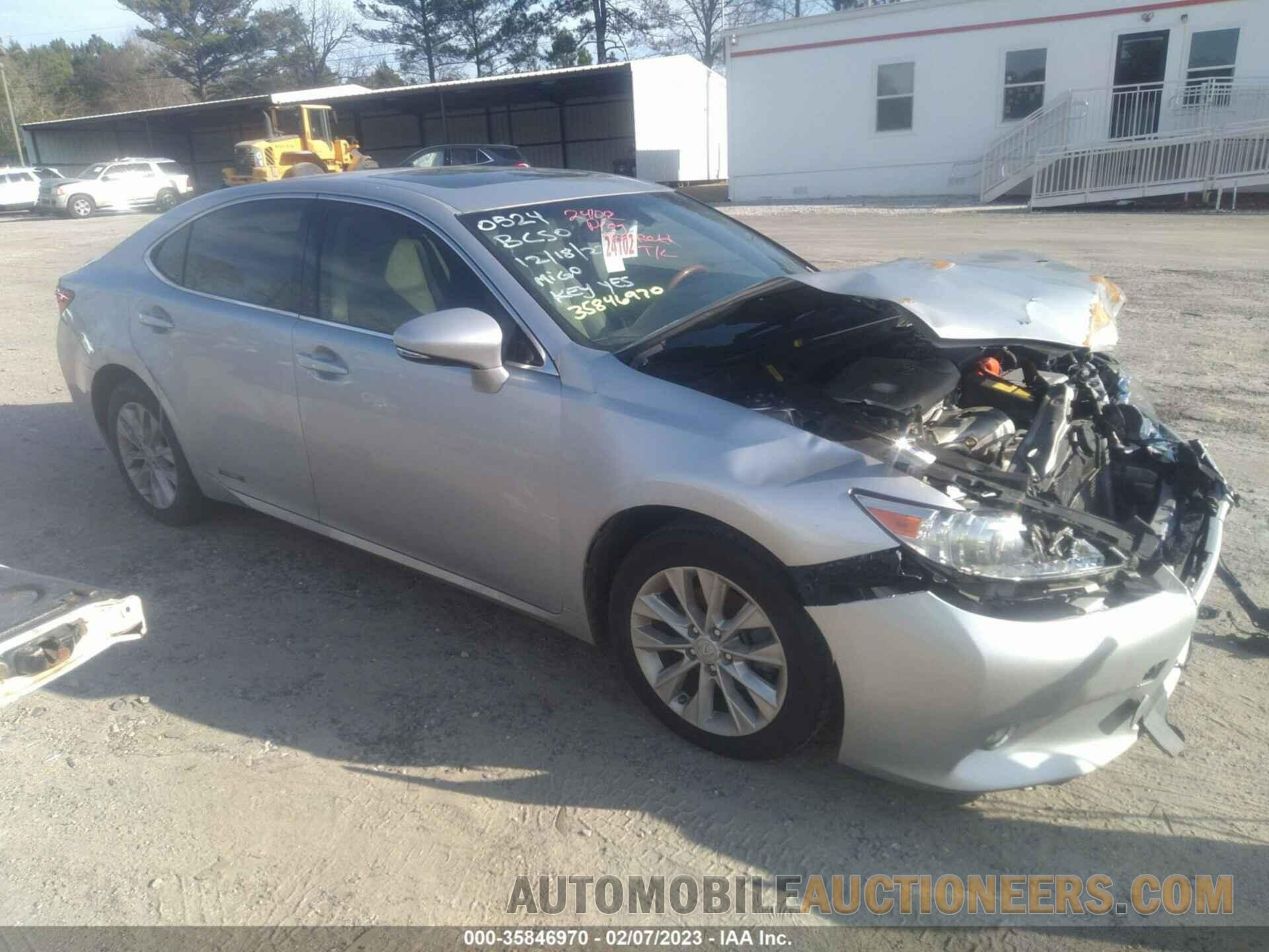 JTHBW1GGXE2060524 LEXUS ES 300H 2014