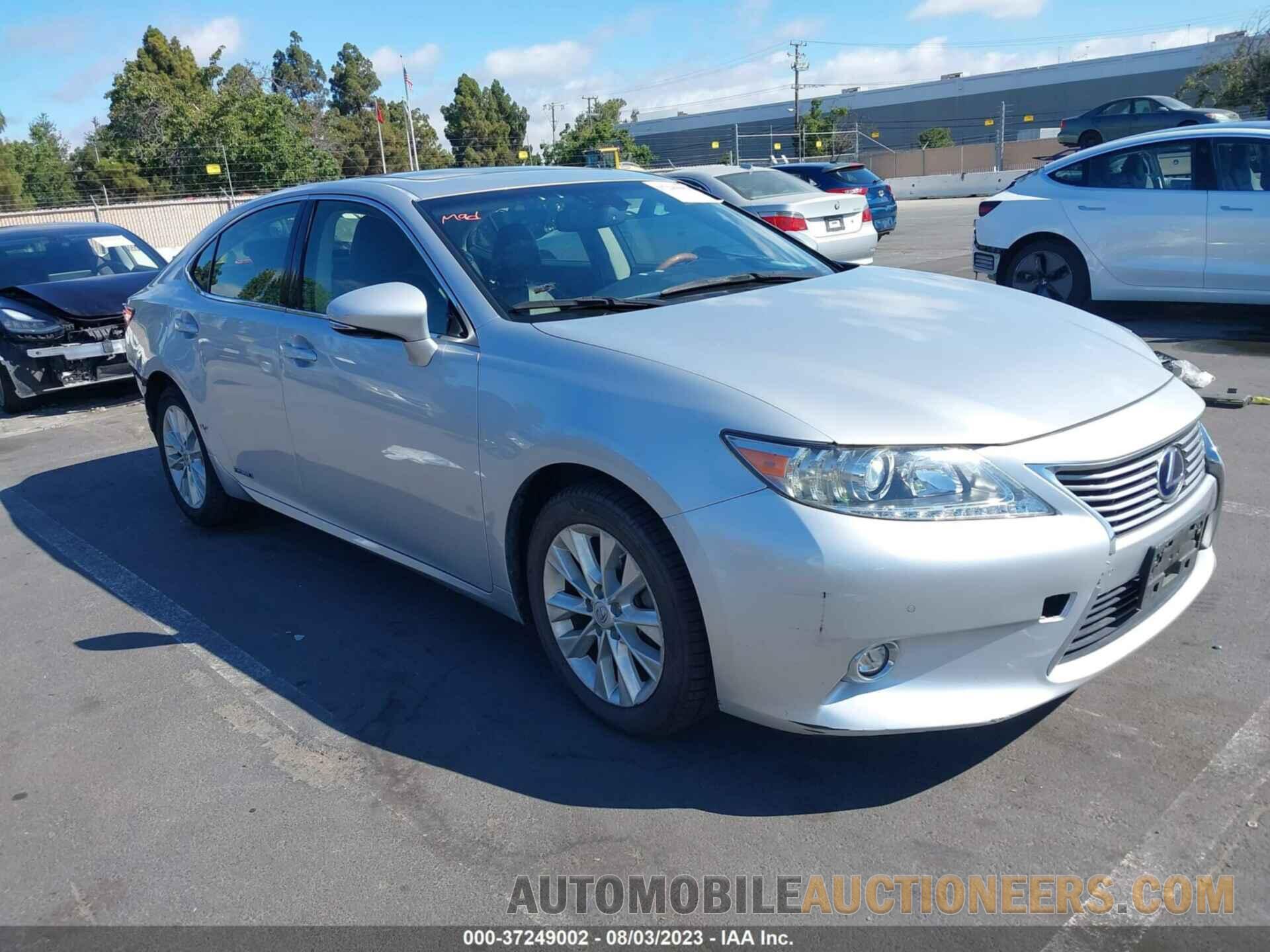 JTHBW1GGXF2086073 LEXUS ES 2015