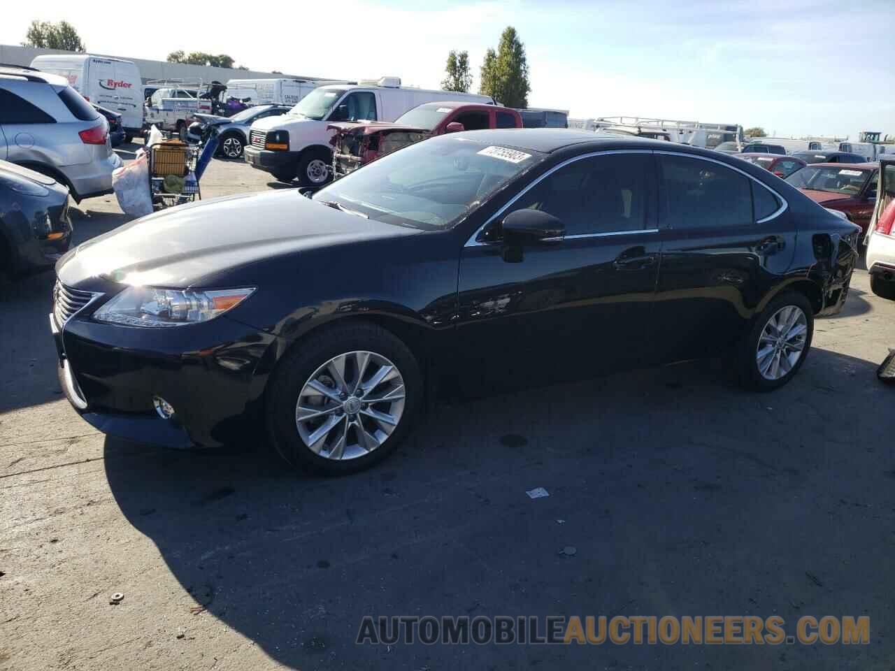 JTHBW1GGXF2091533 LEXUS ES300 2015