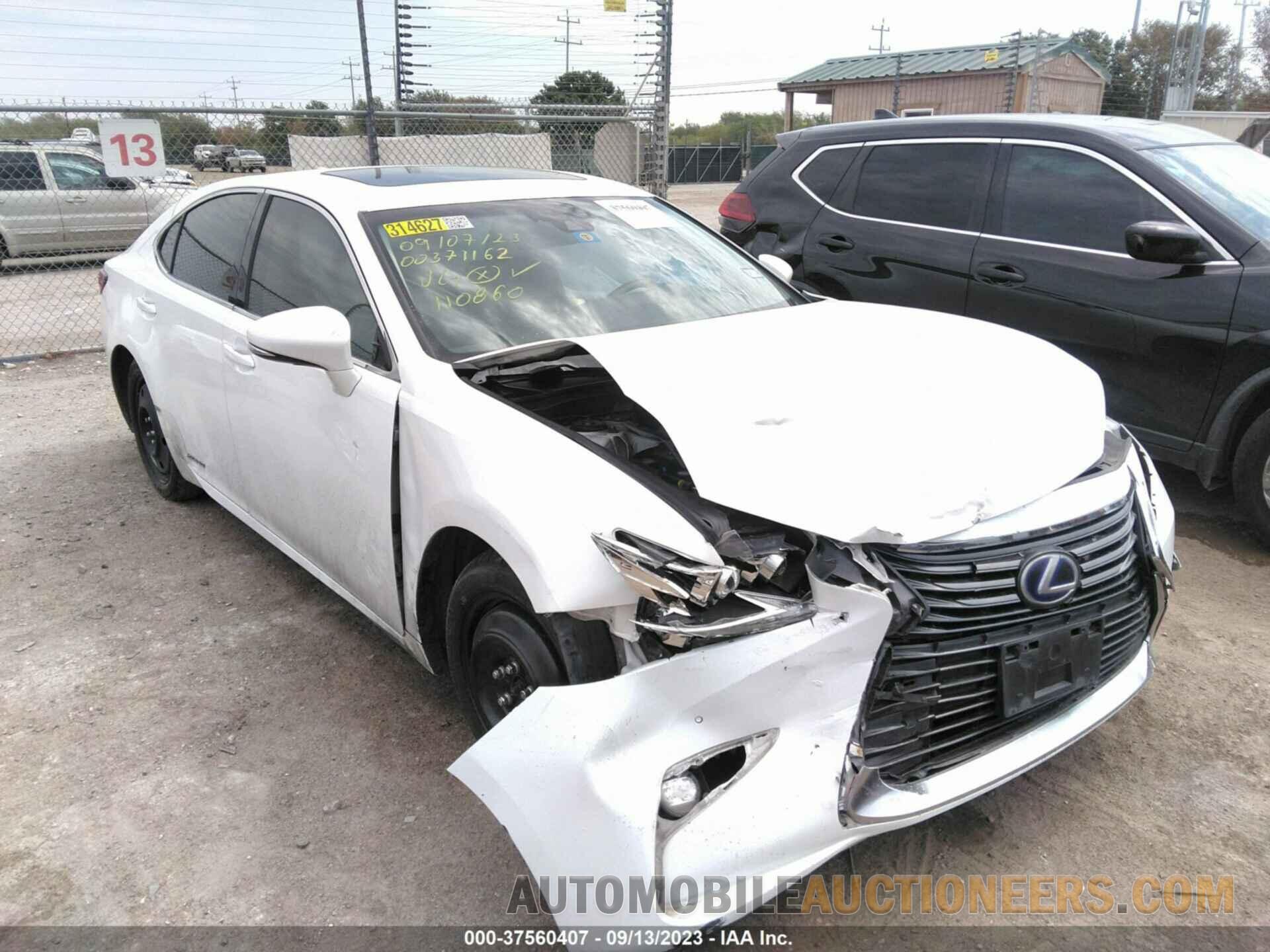 JTHBW1GGXG2110860 LEXUS ES 300H 2016