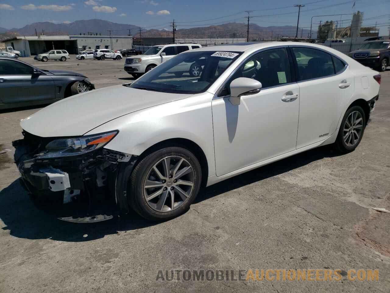 JTHBW1GGXG2122457 LEXUS ES300 2016