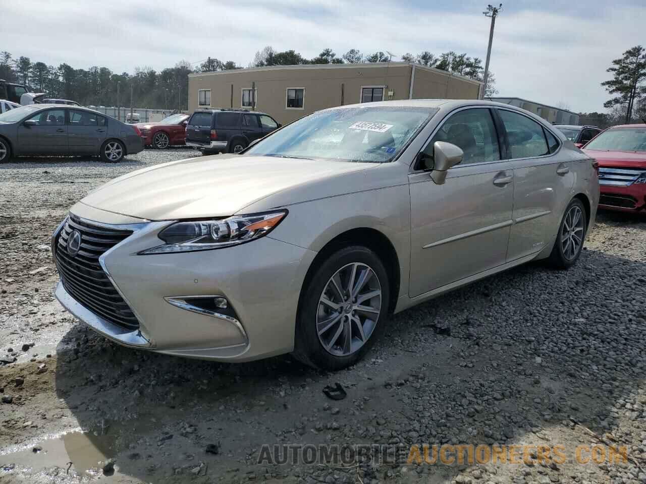 JTHBW1GGXH2138143 LEXUS ES300 2017