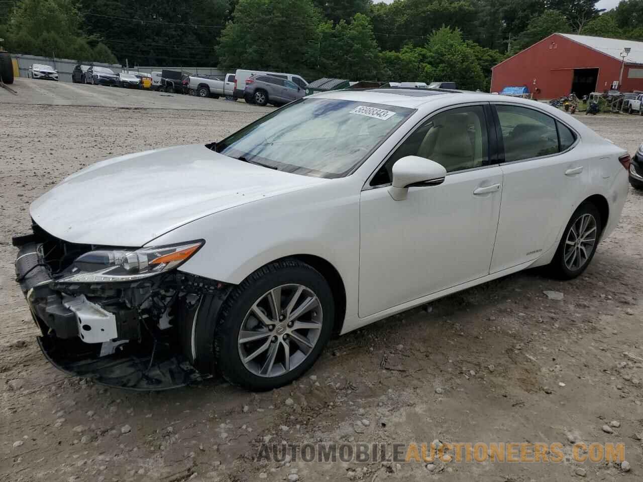 JTHBW1GGXH2143083 LEXUS ES300 2017