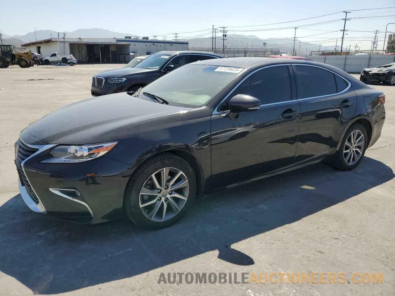 JTHBW1GGXH2147408 LEXUS ES300 2017