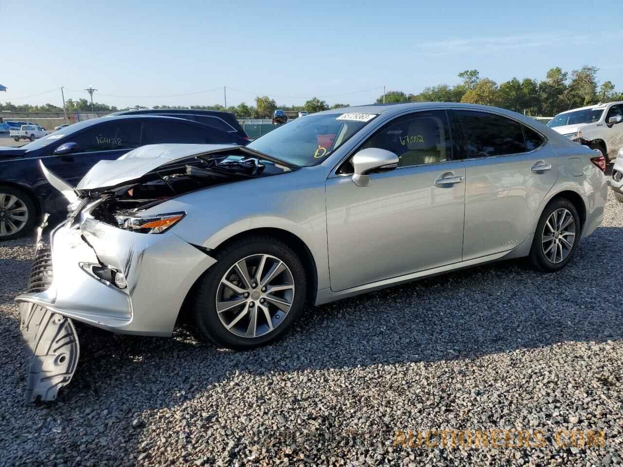 JTHBW1GGXH2157002 LEXUS ES300 2017