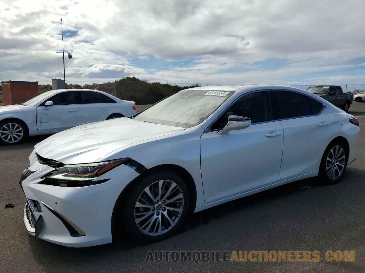 JTHBZ1B1XK2000667 LEXUS ES350 2019